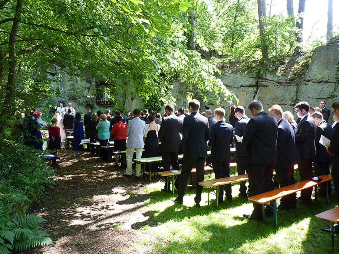 Die Fatima Grotte in Naumburg (Foto: Karl-Franz Thiede)